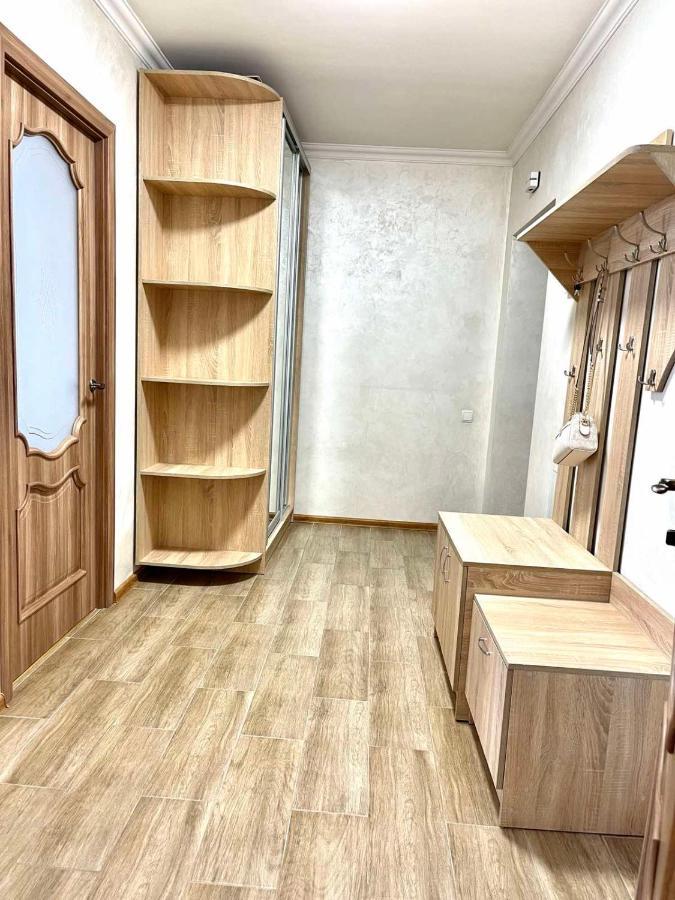 Atlant Luxury Family Apart Поряд З Тц Депот, Безконтактне Заселення Czernowitz Exterior foto